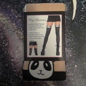 Panda pantyhose nwt